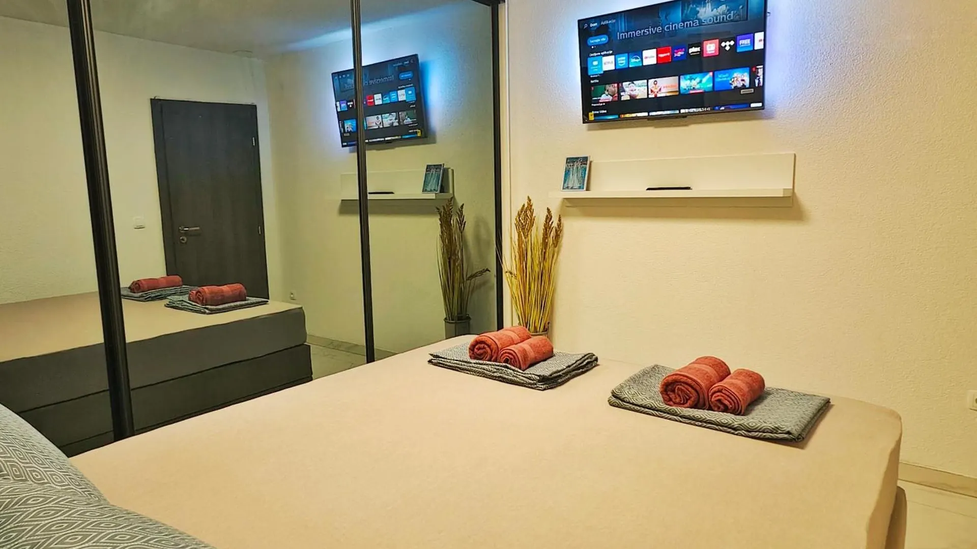 Apartments Tomy Kastela